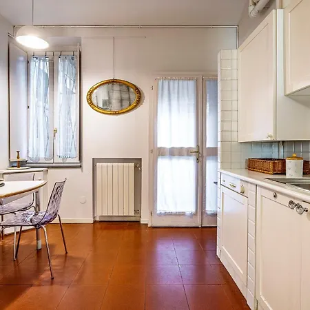 Brand New 1 Bedroom In Brera Apartment